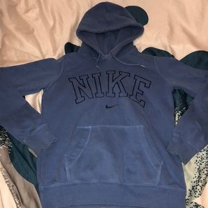 Nike blue vintage sweatshirt in size M